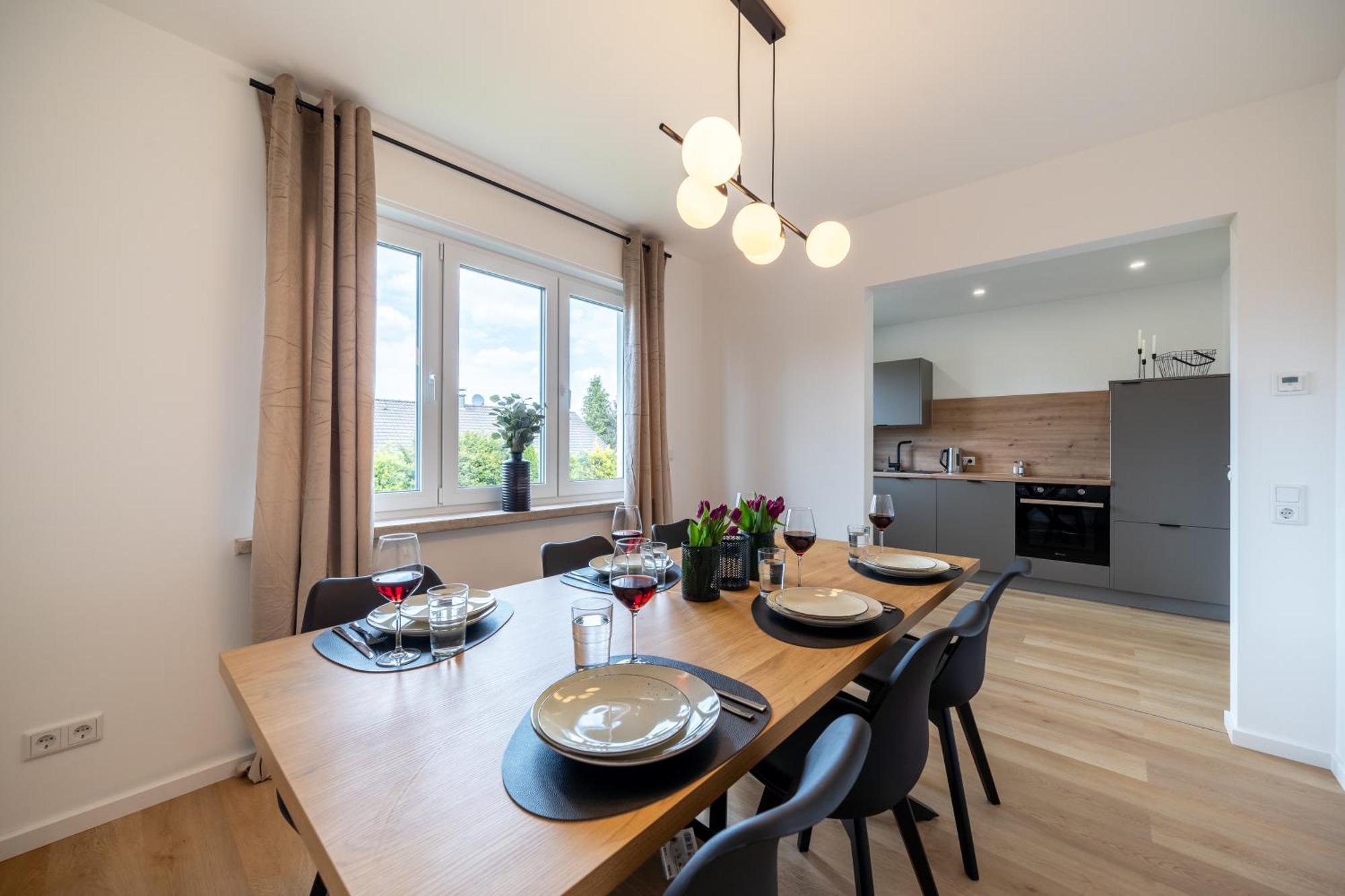 Raw-Flat Meier - Modern - Stylisch - Balkon - Netflix Bielefeld Eksteriør billede